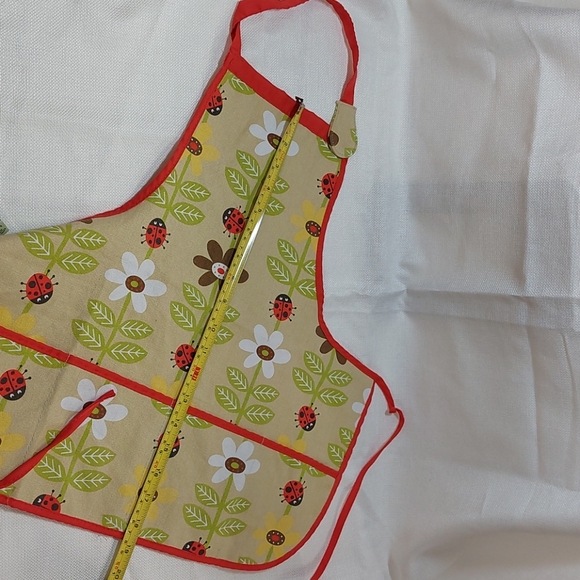Pretend Soup Child's Cookbook & Sugarbooger Apron - Picture 9 of 13
